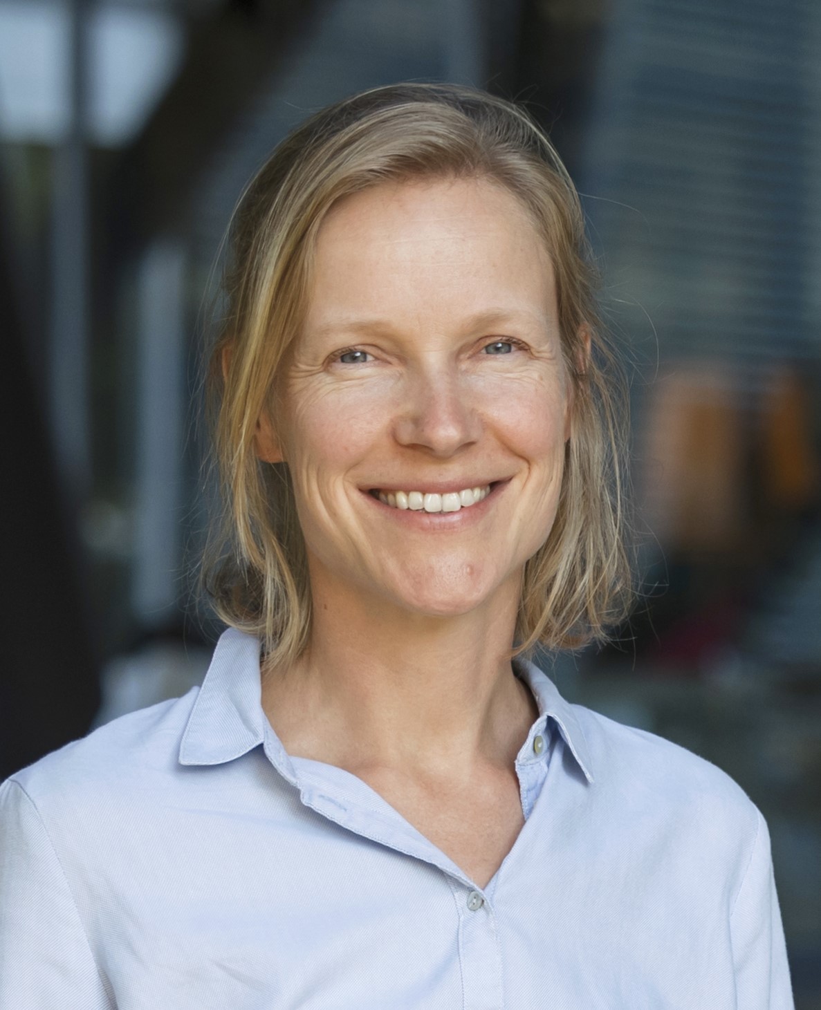 Ms. Catharina Bening