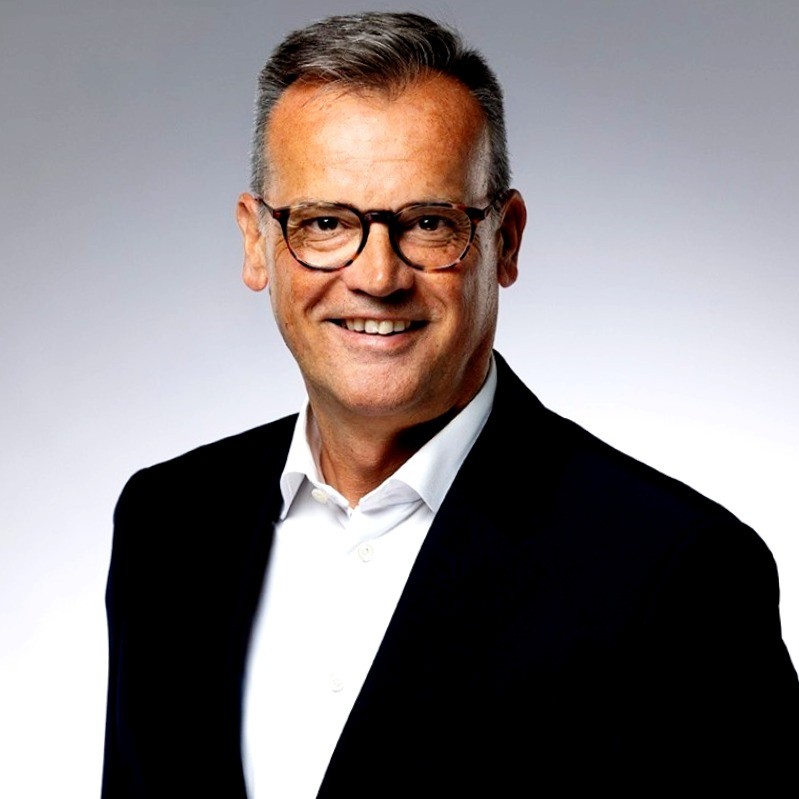 Dr. Thomas Schönholzer